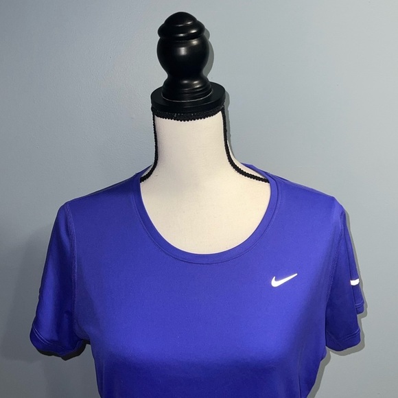 *Nike- Purple dri fit tee shirt - Picture 2 of 6